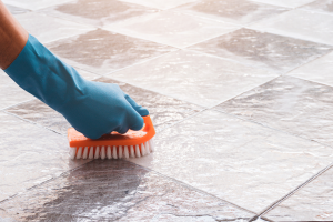 Como Limpar seu Banheiro de Maneira Eficaz e Natural